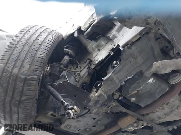 ✅ 2018 Ram ProMaster City Cargo Tradesman • VIN: ZFBERFAB7J6J70727 • Лот: 42408618. Опубликован ранее на IAAI с пробегом 147 544 миль. Бесплатный доступ к архиву аукционных продаж из США и подробный отчёт об истории автомобиля на DreamBid. Изображение 18.