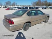 ✅ 2004 Chevrolet Impala • VIN: 2G1WF52E449137784 • Lot: 43676116. Listed on IAAI with 165,619 mi. Free auction sales archive from the USA and detailed vehicle history report at DreamBid. Image 4.