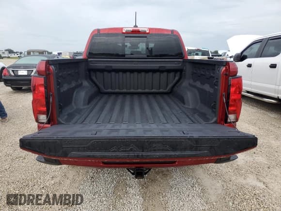 ✅ 2024 Chevrolet Colorado 2WD LT • VIN: 1GCPSCEK6R1242299 • Лот: 74060734. Опубликован ранее на Copart с пробегом Не указан. Бесплатный доступ к архиву аукционных продаж из США и подробный отчёт об истории автомобиля на DreamBid. Изображение 6.