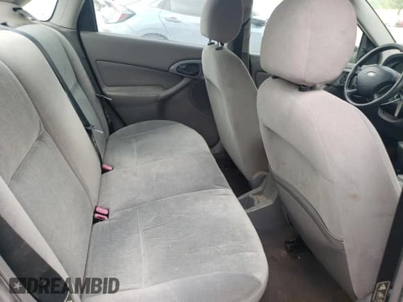 ✅ 2002 Ford Focus SE • VIN: 1FAFP34342W350331 • Lot: 57230435. Listed on Copart with 222,136 mi. Free auction sales archive from the USA and detailed vehicle history report at DreamBid. Image 10.