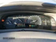 ✅ 2000 Buick Park Avenue • VIN: 1G4CW52K9Y4154133 • Lot: 76752884. Listed on Copart with 96,089 mi. Free auction sales archive from the USA and detailed vehicle history report at DreamBid. Image 9.