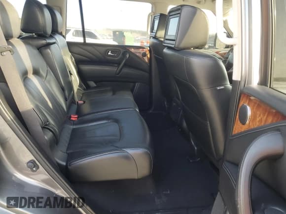 ✅ 2016 Infiniti QX80 • VIN: JN8AZ2NC8G9401816 • Lot: 92113125. Listed on Copart with 176,119 mi. Free auction sales archive from the USA and detailed vehicle history report at DreamBid. Image 11.