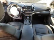 ✅ 2018 Chevrolet Volt Premier • VIN: 1G1RD6S51JU106127 • Lot: 72145913. Wystawiony na Copart z przebiegiem 103 870 mil. Bezpłatny archiwum sprzedaży aukcyjnych z USA i szczegółowy raport historii pojazdu na DreamBid. Zdjęcie 8.