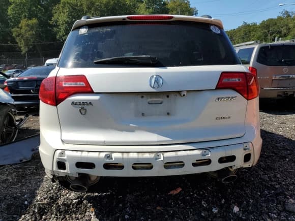 ✅ 2008 Acura MDX Sport • VIN: 2HNYD28808H517121 • Лот: 81433285. Опубликован ранее на Copart с пробегом 276 095 миль. Бесплатный доступ к архиву аукционных продаж из США и подробный отчёт об истории автомобиля на DreamBid. Изображение 6.