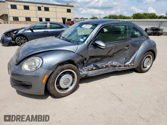 ✅ 2012 Volkswagen Beetle 2.5L • VIN: 3VWJX7AT8CM639758 • Lot: 63298755. Listed on Copart with Not provided. Free auction sales archive from the USA and detailed vehicle history report at DreamBid. Image 1.
