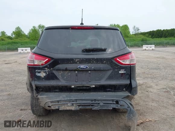 ✅ 2013 Ford Escape SE • VIN: 1FMCU9G96DUC18660 • Lot: 42398855. Listed on IAAI with 144,490 mi. Free auction sales archive from the USA and detailed vehicle history report at DreamBid. Image 17.