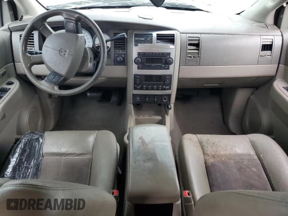 ✅ 2007 Dodge Durango Limited • VIN: 1D8HB58P87F551524 • Лот: 56452955. Опубликован ранее на Copart с пробегом 185 364 миль. Бесплатный доступ к архиву аукционных продаж из США и подробный отчёт об истории автомобиля на DreamBid. Изображение 8.