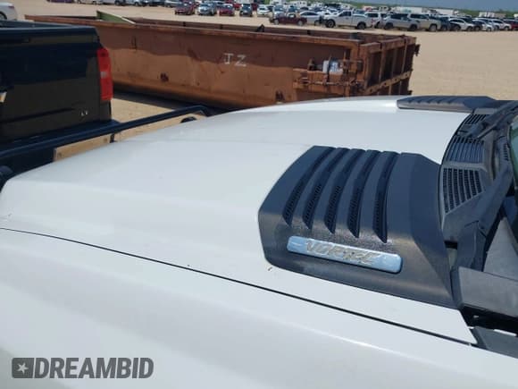 ✅ 2009 Chevrolet Silverado 2500HD • VIN: 1GBHK44K89F166491 • Лот: 42422554. Опубликован ранее на IAAI с пробегом 338 576 миль. Бесплатный доступ к архиву аукционных продаж из США и подробный отчёт об истории автомобиля на DreamBid. Изображение 17.