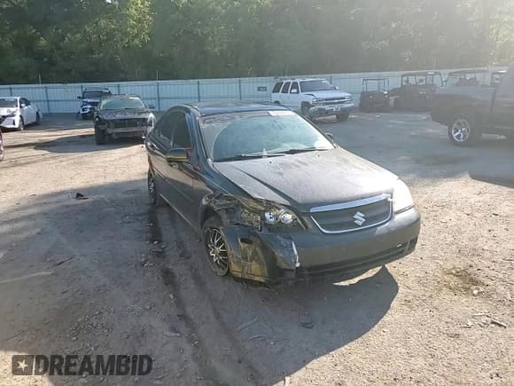 ✅ 2007 Suzuki Forenza • VIN: KL5JD56Z27K530714 • Lot: 73358864. Wystawiony na Copart z przebiegiem 127 196 mil. Bezpłatny archiwum sprzedaży aukcyjnych z USA i szczegółowy raport historii pojazdu na DreamBid. Zdjęcie 10.