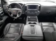 ✅ 2018 Chevrolet Silverado 1500 LTZ • VIN: 1GCVKSEJ0JZ200676 • Лот: 70526065. Опубликован ранее на Copart с пробегом 209 927 миль. Бесплатный доступ к архиву аукционных продаж из США и подробный отчёт об истории автомобиля на DreamBid. Изображение 8.