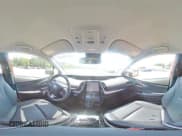 ✅ 2022 Toyota Prius LE • VIN: JTDKAMFP5N3204588 • Лот: 60896045. Опубликован ранее на Copart с пробегом 8 092 миль. Бесплатный доступ к архиву аукционных продаж из США и подробный отчёт об истории автомобиля на DreamBid. Изображение 14.