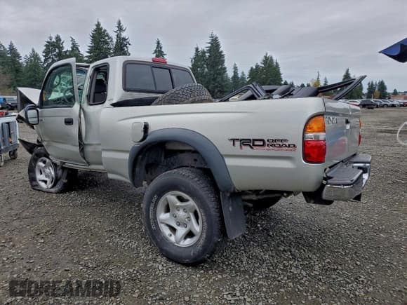 ✅ 2004 Toyota Tacoma PreRunner • VIN: 5TESN92N54Z439272 • Lot: 94369165. Wystawiony na Copart z przebiegiem Nie podano. Bezpłatny archiwum sprzedaży aukcyjnych z USA i szczegółowy raport historii pojazdu na DreamBid. Zdjęcie 2.