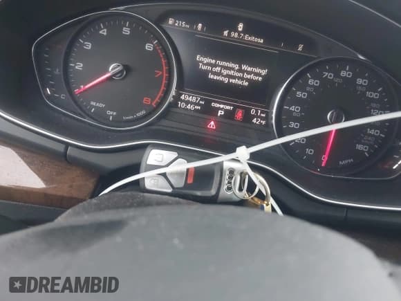 ✅ 2020 Audi Q5 Premium • VIN: WA1ANAFY8L2000632 • Lot: 43777061. Wystawiony na IAAI z przebiegiem 49 487 mil. Bezpłatny archiwum sprzedaży aukcyjnych z USA i szczegółowy raport historii pojazdu na DreamBid. Zdjęcie 11.