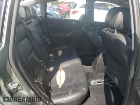 ✅ 2002 Volkswagen Passat GLX • VIN: WVWTH63B22P118938 • Lot: 64662765. Listed on Copart with 76,850 mi. Free auction sales archive from the USA and detailed vehicle history report at DreamBid. Image 10.