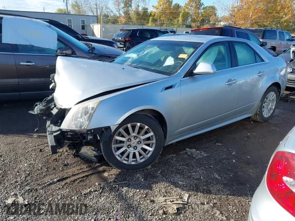✅ 2012 Cadillac CTS Luxury • VIN: 1G6DG5E50C0117650 • Lot: 43602694. Listed on IAAI with 164,571 mi. Free auction sales archive from the USA and detailed vehicle history report at DreamBid. Image 2.