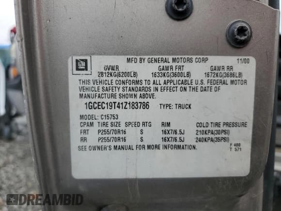 ✅ 2001 Chevrolet Silverado 1500 • VIN: 1GCEC19T41Z183786 • Лот: 48969815. Опубликован ранее на Copart с пробегом 516 482 миль. Бесплатный доступ к архиву аукционных продаж из США и подробный отчёт об истории автомобиля на DreamBid. Изображение 12.