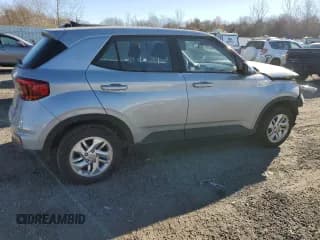 ✅ 2021 Hyundai Venue SE • VIN: KMHRB8A35MU090720 • Lot: 82970474. Listed on Copart with 45,758 mi. Free auction sales archive from the USA and detailed vehicle history report at DreamBid. Image 3.