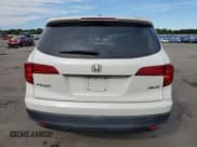 ✅ 2017 Honda Pilot EX-L • VIN: 5FNYF6H68HB075734 • Lot: 71950575. Listed on Copart with 80,157 mi. Free auction sales archive from the USA and detailed vehicle history report at DreamBid. Image 6.