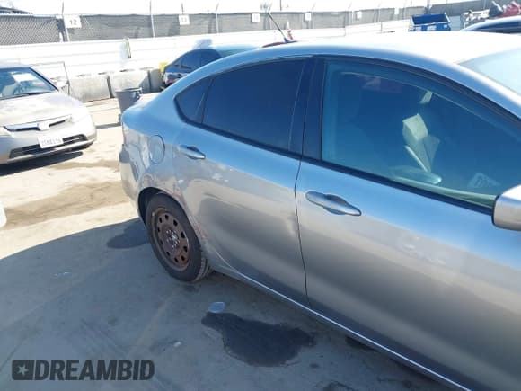 ✅ 2016 Dodge Dart SE • VIN: 1C3CDFAAXGD565536 • Лот: 43629897. Опубликован ранее на IAAI с пробегом 158 171 миль. Бесплатный доступ к архиву аукционных продаж из США и подробный отчёт об истории автомобиля на DreamBid. Изображение 6.