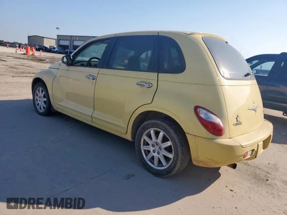 ✅ 2007 Chrysler PT Cruiser Touring • VIN: 3A4FY58B77T588332 • Lot: 69642245. Wystawiony na Copart z przebiegiem 96 827 mil. Bezpłatny archiwum sprzedaży aukcyjnych z USA i szczegółowy raport historii pojazdu na DreamBid. Zdjęcie 2.