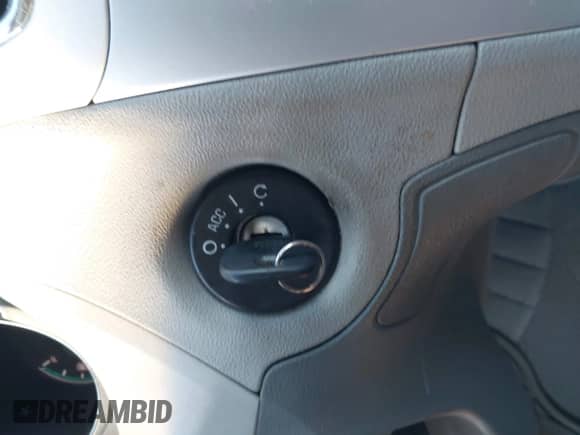 2009 Chevrolet Malibu 1LS with VIN 1G1ZG57BX9F130958, listed as a IAAI auction lot 43470936 with 193,254 mi miles and . Bid and sale history available at DreamBid. Image 11.