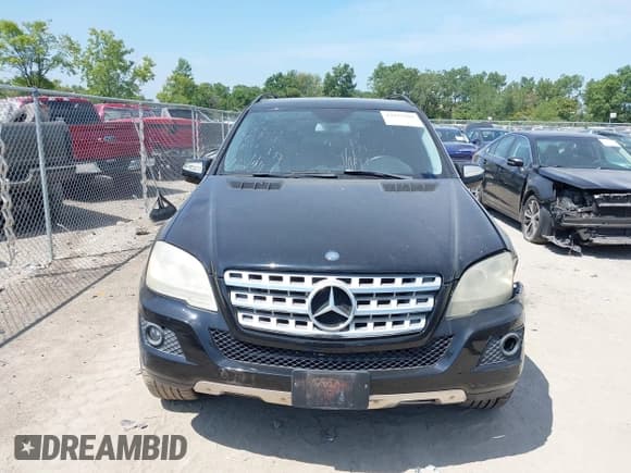 ✅ 2009 Mercedes-Benz M 350 • VIN: 4JGBB86E39A482891 • Lot: 42937625. Wystawiony na IAAI z przebiegiem 158 252 mil. Bezpłatny archiwum sprzedaży aukcyjnych z USA i szczegółowy raport historii pojazdu na DreamBid. Zdjęcie 12.