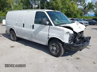 ✅ 2008 Chevrolet Express Cargo • VIN: 1GCGG25C481140941 • Lot: 43745272. Listed on IAAI with 373,799 mi. Free auction sales archive from the USA and detailed vehicle history report at DreamBid. Image 1.