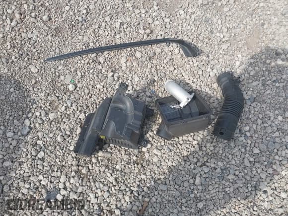 ✅ 2022 Hyundai Elantra • VIN: KMHLW4AK8NU007695 • Лот: 42146896. Опубликован ранее на IAAI с пробегом 57 563 миль. Бесплатный доступ к архиву аукционных продаж из США и подробный отчёт об истории автомобиля на DreamBid. Изображение 12.