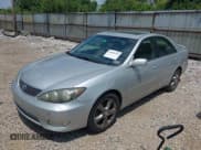 ✅ 2005 Toyota Camry SE • VIN: 4T1BA32K75U061511 • Lot: 42582210. Listed on IAAI with 216,950 mi. Free auction sales archive from the USA and detailed vehicle history report at DreamBid. Image 2.