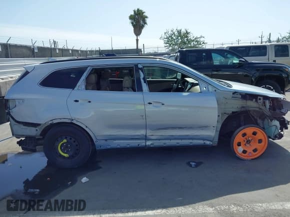 ✅ 2013 Hyundai Santa Fe Limited • VIN: KM8SR4HF6DU013098 • Лот: 43438880. Опубликован ранее на IAAI с пробегом 106 921 миль. Бесплатный доступ к архиву аукционных продаж из США и подробный отчёт об истории автомобиля на DreamBid. Изображение 14.