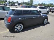 ✅ 2016 MINI Hardtop 4 Door S • VIN: WMWXU3C55G2D30419 • Лот: 63414495. Опубликован ранее на Copart с пробегом 70 945 миль. Бесплатный доступ к архиву аукционных продаж из США и подробный отчёт об истории автомобиля на DreamBid. Изображение 3.