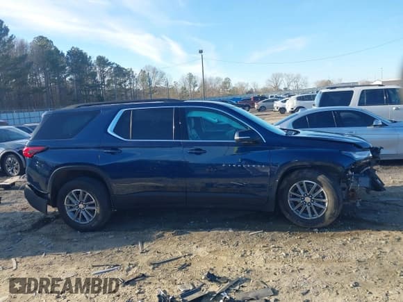 ✅ 2022 Chevrolet Traverse LT • VIN: 1GNERHKW6NJ143586 • Lot: 41315643. Wystawiony na IAAI z przebiegiem 65 303 mil. Bezpłatny archiwum sprzedaży aukcyjnych z USA i szczegółowy raport historii pojazdu na DreamBid. Zdjęcie 14.