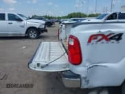 ✅ 2012 Ford F-250 XL • VIN: 1FT7W2BT4CEB57781 • Лот: 42384393. Опубликован ранее на IAAI с пробегом 252 719 миль. Бесплатный доступ к архиву аукционных продаж из США и подробный отчёт об истории автомобиля на DreamBid. Изображение 17.