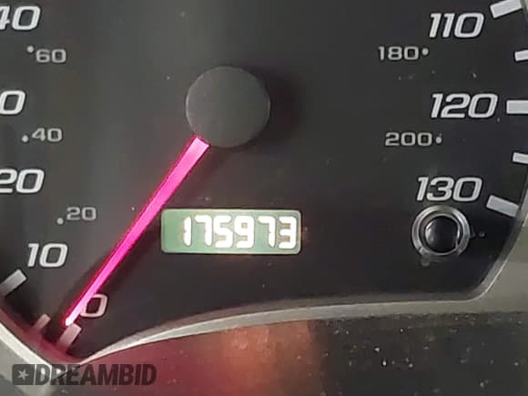 ✅ 2005 Chevrolet Equinox LT • VIN: 2CNDL73F156050224 • Лот: 41661481. Опубликован ранее на IAAI с пробегом 175 973 миль. Бесплатный доступ к архиву аукционных продаж из США и подробный отчёт об истории автомобиля на DreamBid. Изображение 16.