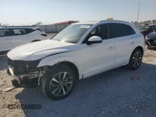 ✅ 2021 Audi Q5 Premium Plus • VIN: WA1BAAFY1M2130611 • Lot: 86498705. Listed on Copart with 49,574 mi. Free auction sales archive from the USA and detailed vehicle history report at DreamBid. Image 1.