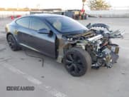 ✅ 2022 Tesla Model S • VIN: 5YJSA1E59NF491029 • Lot: 43756895. Wystawiony na IAAI z przebiegiem 42 897 mil. Bezpłatny archiwum sprzedaży aukcyjnych z USA i szczegółowy raport historii pojazdu na DreamBid. Zdjęcie 1.