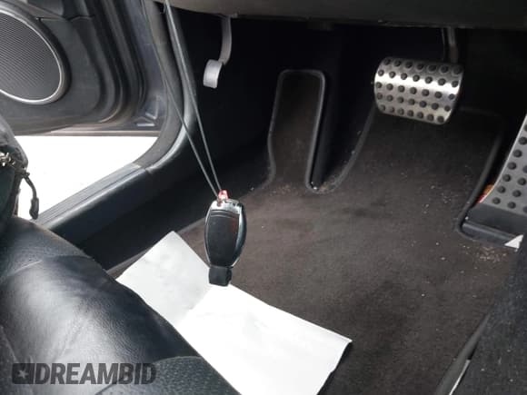 ✅ 2009 Mercedes-Benz C 300 Sport • VIN: WDDGF54X89R041489 • Lot: 42363616. Listed on IAAI with 212,188 mi. Free auction sales archive from the USA and detailed vehicle history report at DreamBid. Image 11.