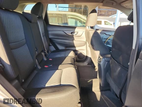 ✅ 2017 Nissan Rogue SV • VIN: KNMAT2MT8HP540064 • Lot: 82533885. Listed on Copart with 144,310 mi. Free auction sales archive from the USA and detailed vehicle history report at DreamBid. Image 10.