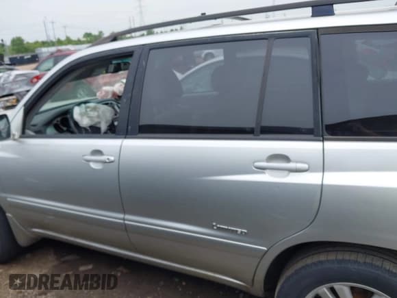 ✅ 2007 Toyota Highlander w/3rd Row • VIN: JTEEW21A370042689 • Lot: 42688770. Wystawiony na IAAI z przebiegiem 239 005 mil. Bezpłatny archiwum sprzedaży aukcyjnych z USA i szczegółowy raport historii pojazdu na DreamBid. Zdjęcie 15.