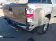 2016 Chevrolet Colorado 4WD WT z VIN 1GCGTBE39G1310334, wystawiony jako IAAI lot #41109761 z przebiegiem 178 732 mil mil oraz . Historia ofert i sprzedaży dostępna na DreamBid. Obrazek 6.