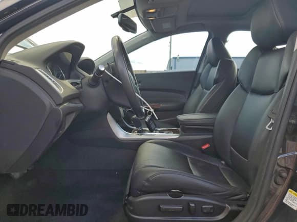 ✅ 2015 Acura TLX • VIN: 19UUB1F3XFA016990 • Lot: 93999395. Wystawiony na Copart z przebiegiem 126 088 mil. Bezpłatny archiwum sprzedaży aukcyjnych z USA i szczegółowy raport historii pojazdu na DreamBid. Zdjęcie 7.