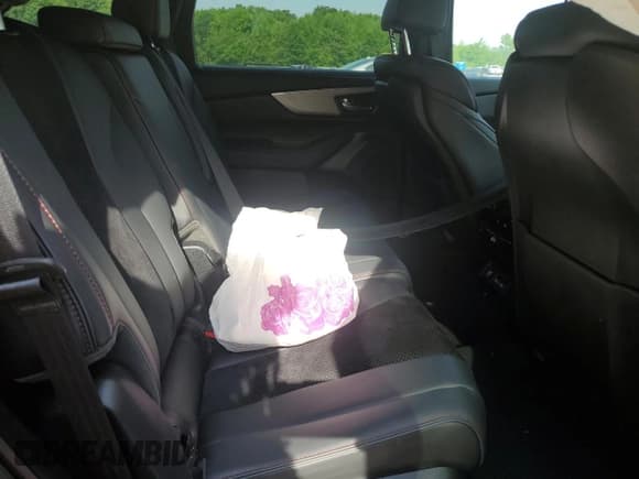 ✅ 2024 Acura MDX w/A-Spec Package • VIN: 5J8YE1H04RL032896 • Lot: 60619655. Wystawiony na Copart z przebiegiem 29 166 mil. Bezpłatny archiwum sprzedaży aukcyjnych z USA i szczegółowy raport historii pojazdu na DreamBid. Zdjęcie 11.