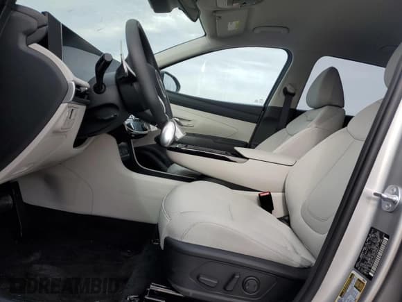 ✅ 2025 Hyundai Tucson Blue • VIN: KM8JBDD18SU258931 • Lot: 80087394. Wystawiony na Copart z przebiegiem 1 342 mil. Bezpłatny archiwum sprzedaży aukcyjnych z USA i szczegółowy raport historii pojazdu na DreamBid. Zdjęcie 7.