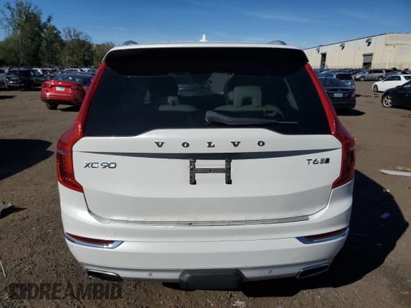 ✅ 2017 Volvo XC90 Inscription • VIN: YV4A22PL3H1166056 • Lot: 81983835. Wystawiony na Copart z przebiegiem 94 785 mil. Bezpłatny archiwum sprzedaży aukcyjnych z USA i szczegółowy raport historii pojazdu na DreamBid. Zdjęcie 6.