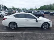 ✅ 2019 Infiniti Q50 Luxe • VIN: JN1EV7AP0KM519656 • Lot: 42604670. Wystawiony na IAAI z przebiegiem 118 126 mil. Bezpłatny archiwum sprzedaży aukcyjnych z USA i szczegółowy raport historii pojazdu na DreamBid. Zdjęcie 13.