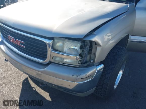 ✅ 2001 GMC Sierra 1500 SLE • VIN: 1GTEK19T21E189502 • Лот: 42865607. Опубликован ранее на IAAI с пробегом 229 087 миль. Бесплатный доступ к архиву аукционных продаж из США и подробный отчёт об истории автомобиля на DreamBid. Изображение 6.