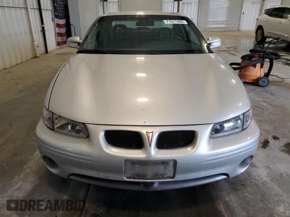 ✅ 2001 Pontiac Grand Prix GT • VIN: 1G2WP12K61F175091 • Lot: 71577405. Listed on Copart with 147,405 mi. Free auction sales archive from the USA and detailed vehicle history report at DreamBid. Image 5.