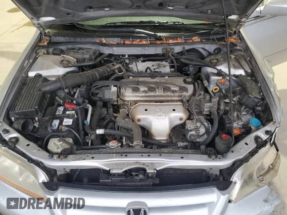 2001 Honda Accord EX с VIN 1HGCG56621A018370, выставлен на аукционе Copart как лот 81444985 с пробегом 113 403 миль миль и Списание • Salvage title. История ставок и продаж доступна на DreamBid. Изображение 11.