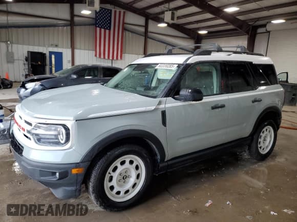 ✅ 2023 Ford Bronco Sport Heritage • VIN: 3FMCR9G6XPRD09028 • Lot: 92220285. Wystawiony na Copart z przebiegiem 53 312 mil. Bezpłatny archiwum sprzedaży aukcyjnych z USA i szczegółowy raport historii pojazdu na DreamBid. Zdjęcie 1.