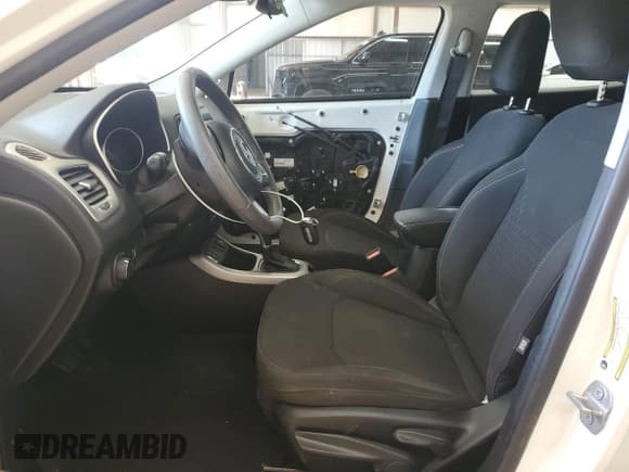 ✅ 2021 Jeep Compass Sport • VIN: 3C4NJCABXMT514919 • Lot: 66729615. Listed on Copart with 44,251 mi. Free auction sales archive from the USA and detailed vehicle history report at DreamBid. Image 7.